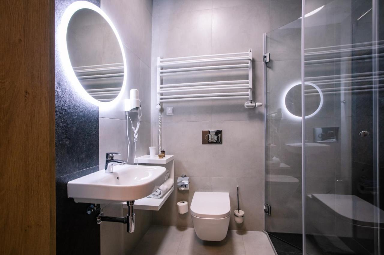 Hotel Holistic Solec-Zdrój Esterno foto